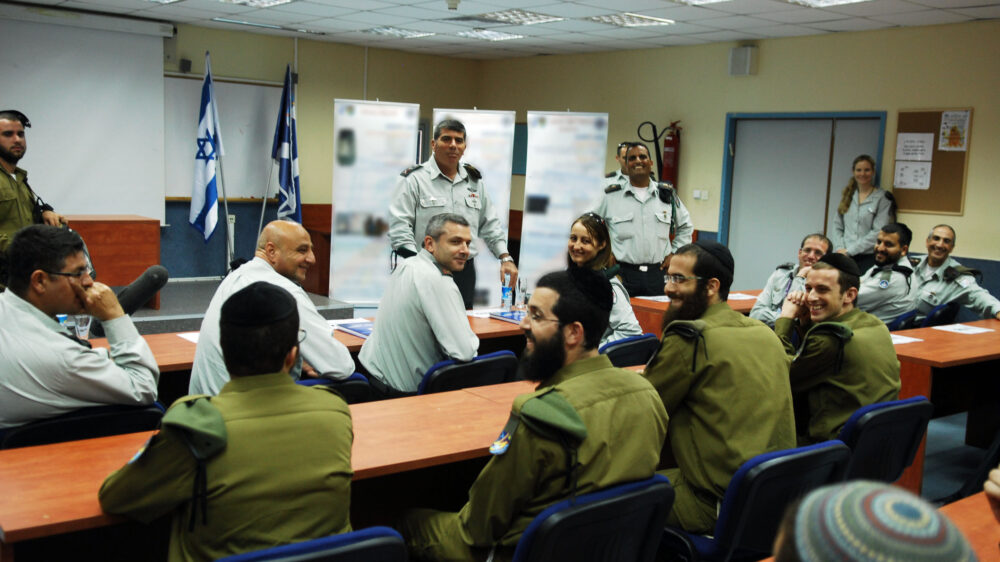 Der Militärdienst für Ultra-Orthdoxe gefährdet die israelische Koalition.