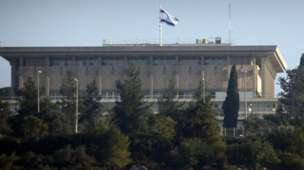 Die Hacker der Knesset-Website stellen Forderungen und loben den palästinensischen Widerstand.