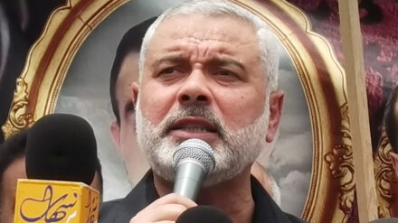 Der palästinensische Premier in Gaza, Ismail Hanije (im Bild), hat sich mit Mursi in Kairo getroffen.