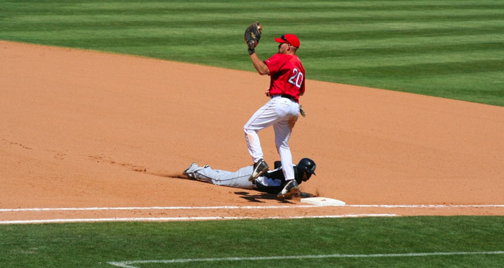 Der nordamerikanische Baseballspieler Kevin Youkilis will die israelische Nationalmannschaft verstärken.