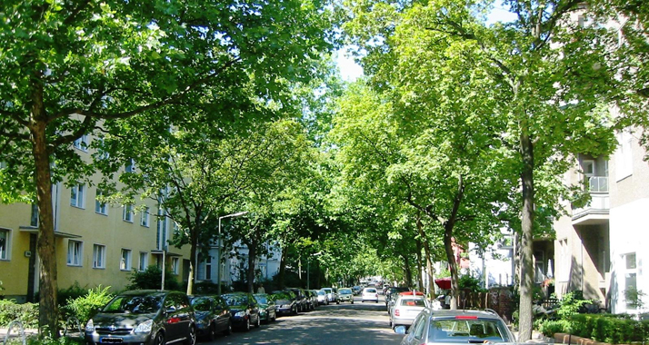 Die Beckerstraße in Berlin-Schöneberg: Hier wurde ein Rabbiner offenbar aus antisemitischen Motiven angegriffen.