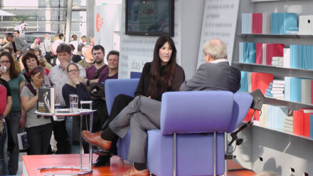 Die israelische Schriftstellerin Zeruya Shalev – hier bei einer Lesung am 17. März 2012 – nimmt auch am internationalen Literaturfestival teil.