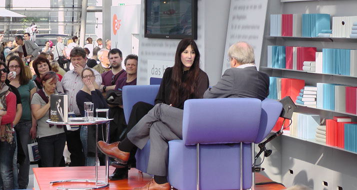 Die israelische Schriftstellerin Zeruya Shalev – hier bei einer Lesung am 17. März 2012 – nimmt auch am internationalen Literaturfestival teil.