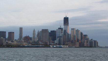 Ein Haus will hoch hinaus: Das neue World Trade Center wird bei Fertigstellung das höchste Gebäude der USA sein. Eine israelische Firma sorgt für die Sicherheitskommunikation.