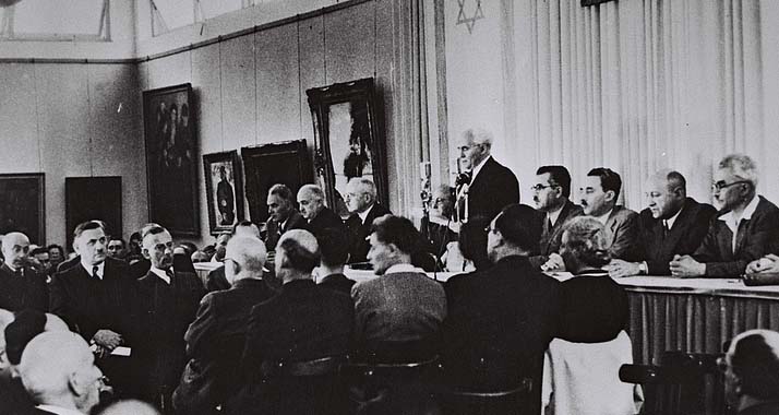 Vor und nach der Gründung Israels wurden Hunderttausende Juden aus muslimischen Ländern vertrieben. (Im Bild: David Ben-Gurion verliest die israelische Unabhängigkeitserklärung)