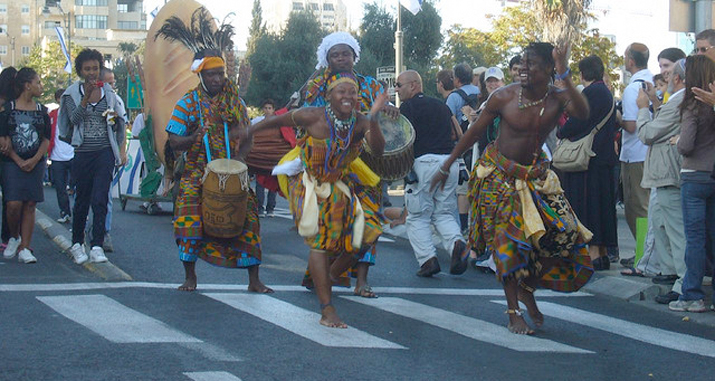 Afrikanische Tänzer beim Jerusalem-Marsch (Archivbild)