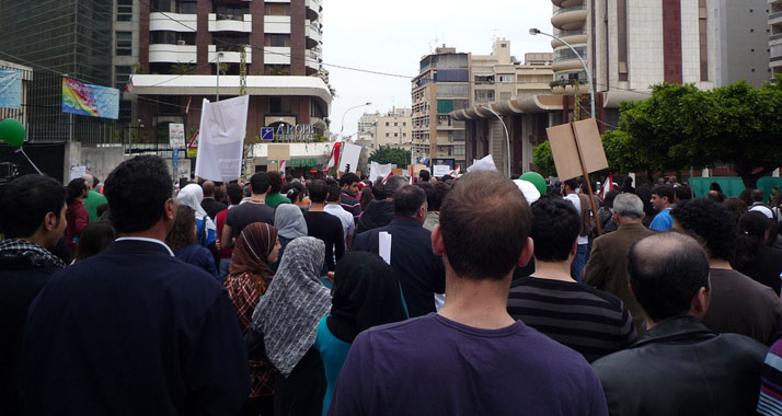 Die Angestellten der PA fordern mit Streiks die Auszahlung ihres Gehalts.