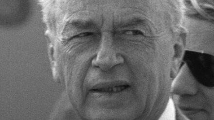 Jitzhak Rabin war von der politischen Linie seiner Nachfolger nicht weit entfernt. (Archivbild von 1986)