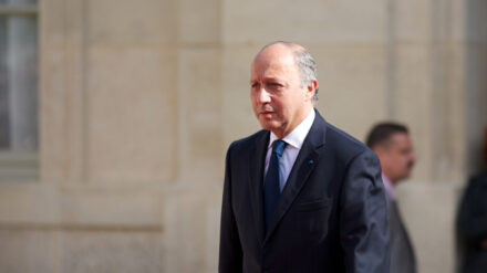 Der französische Außenminister Fabius (hier bei seiner Vereidigung) hat sich mit dem israelischen Präsidenten Peres getroffen.