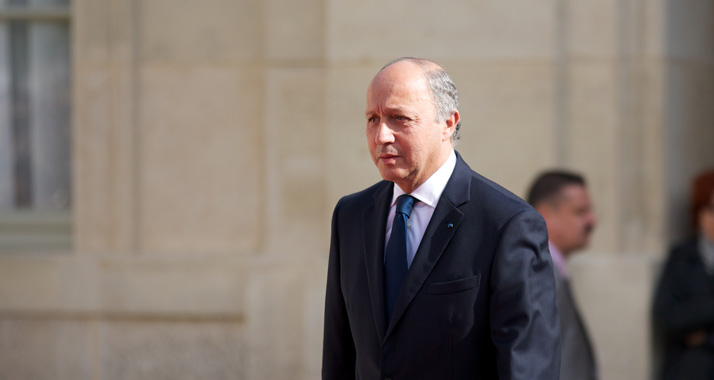 Der französische Außenminister Fabius (hier bei seiner Vereidigung) hat sich mit dem israelischen Präsidenten Peres getroffen.