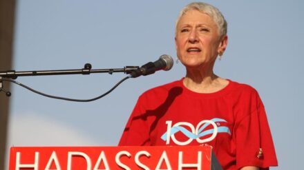 Hadassah-Präsidentin Marcie Natan will den Opfern von Newtown gedenken.