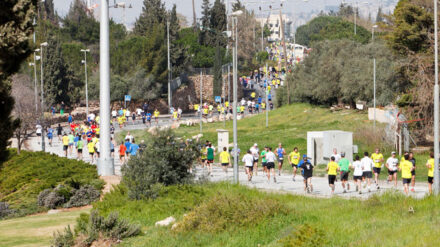 Mehr als 20.000 Läufer haben am Marathon teilgenommen. (Archivbild)