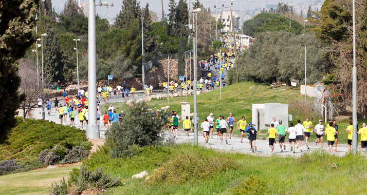 Mehr als 20.000 Läufer haben am Marathon teilgenommen. (Archivbild)