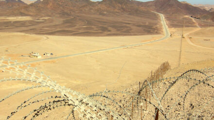 Ägyptische Anwälte fordern, Eilat zum Gebiet ihres Landes zu machen. (Im Bild: Isarelisch-ägyptische Grenze bei Eilat)