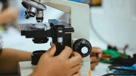 Die UNESCO und L'Oréal setzen sich für mehr Frauen in den Wissenschaften ein.