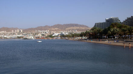 Mehrere Raketen aus dem Sinai sind auf die Touristenmetropole Eilat abgeschossen worden.