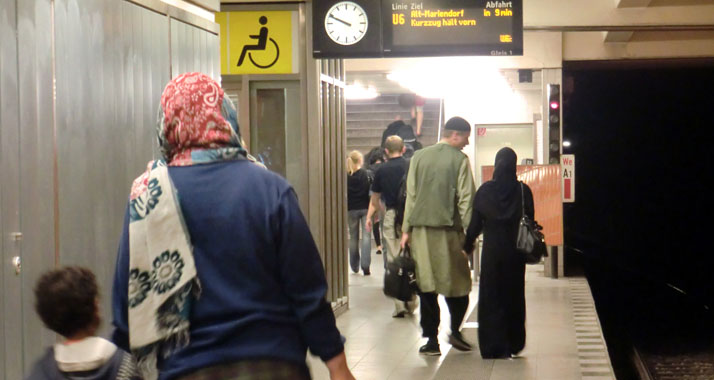 Als Bedrohung empfinden viele Deutsche den Islam – offenbar beeinflusst durch islamistische Machenschaften.