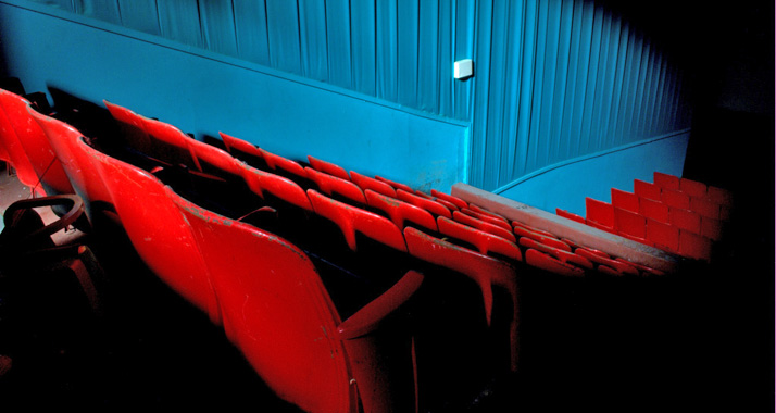 Die Demonstranten fordern, dass das neue Jerusalemer Kino auch am Sabbat geöffnet hat.