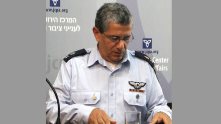 Warnt vor einem plötzlichen Krieg mit Syrien: Luftwaffenchef Amir Eschel.