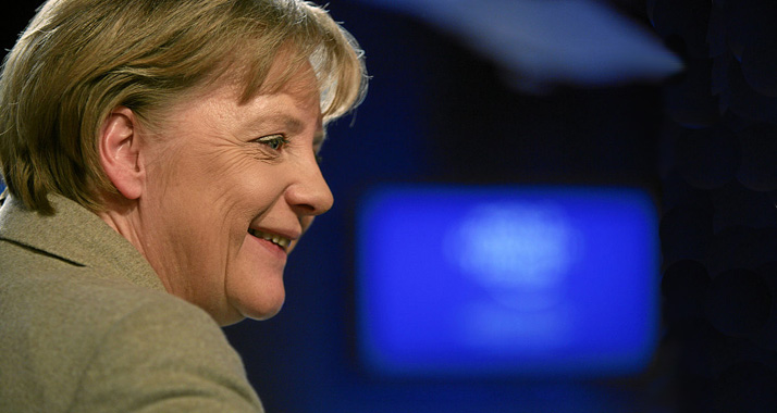 Für ihren Einsatz für Israel und das Judentum wurde Merkel in Brüssel ausgezeichnet.