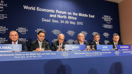 Die Initiative "Die Sackgasse durchbrechen" bei der Pressekonferenz im Rahmen des Weltwirtschaftsforums.