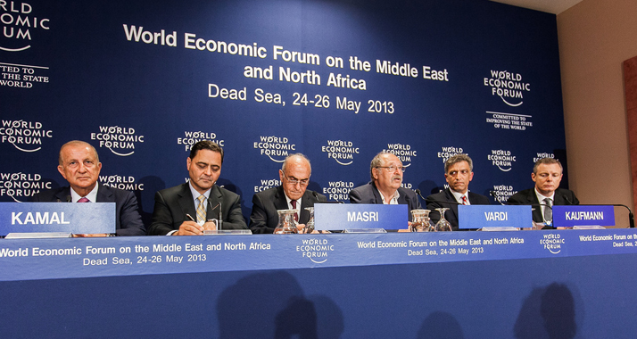 Die Initiative "Die Sackgasse durchbrechen" bei der Pressekonferenz im Rahmen des Weltwirtschaftsforums.