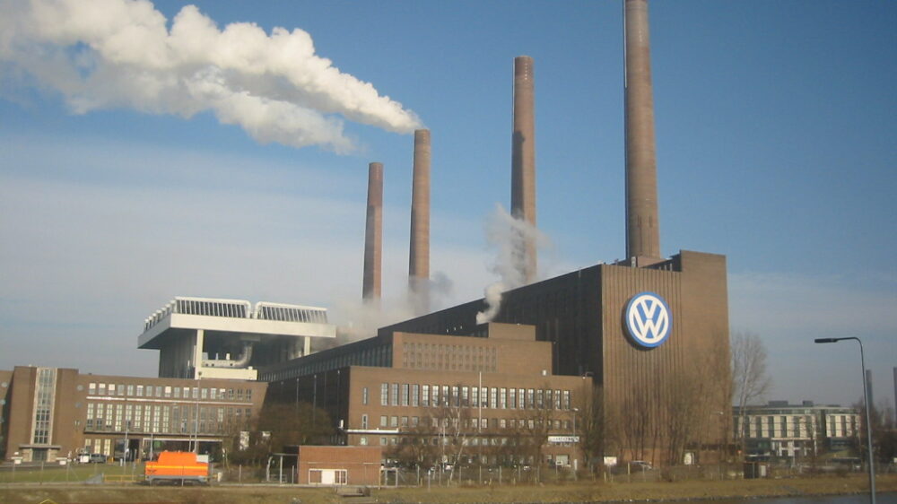 VW liegt die Arbeit der Jugendbegegnungstätte schon lange am Herzen. (Im Bild: VW-Werk Wolfsburg)