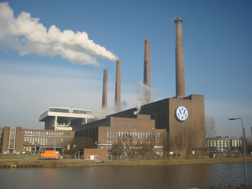 VW liegt die Arbeit der Jugendbegegnungstätte schon lange am Herzen. (Im Bild: VW-Werk Wolfsburg)