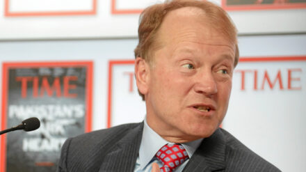 John Chambers sieht das Geld seiner Firma in Israel gut angelegt.