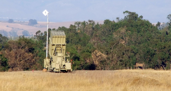 Die Armee hat eine "Eisenkuppel"-Batterie nach Jerusalem verlegt.