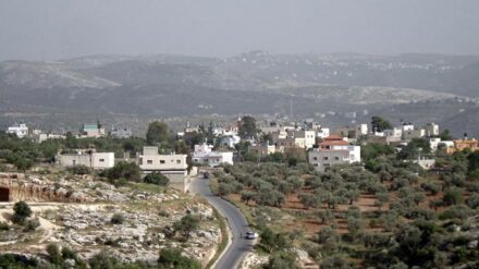 Nahe dem palästinensischen Dorf Bil'in hat die israelische Armee einen palästinensischen Terrorverdächtigen getötet.