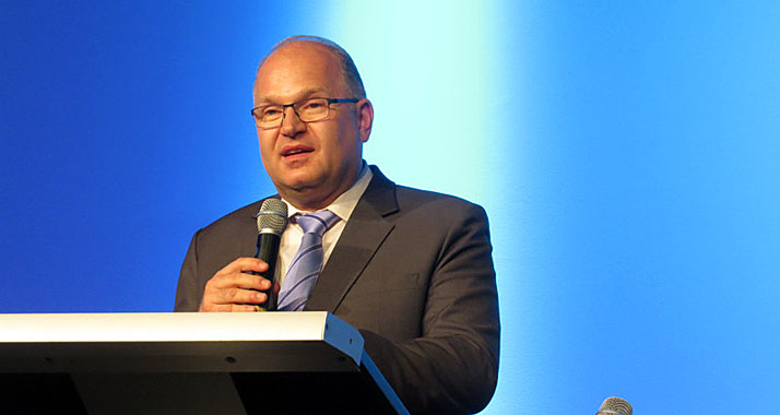 Jürgen Bühler von der Internationalen Christlichen Botschaft auf dem Gemeinde-Israel-Kongress in Berlin