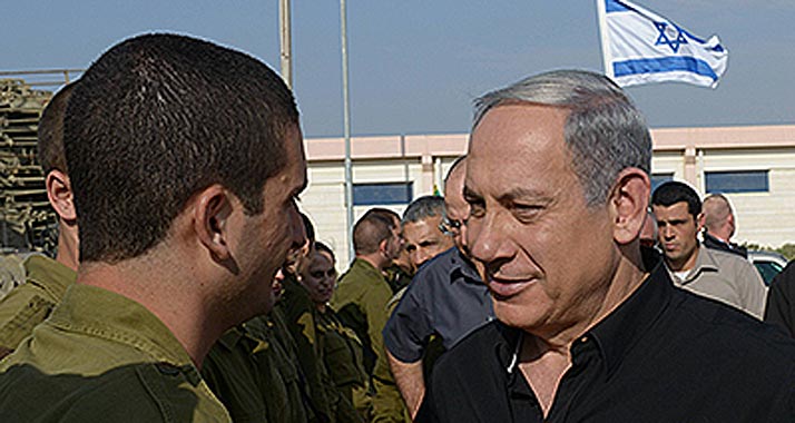 Netanjahu besuchte zum Jahrestag der "Operation Wolkensäule" die Truppen nahe des Gazastreifens.