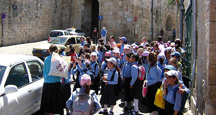 In Jerusalem sind 40 Prozent der Bewohner Kinder.
