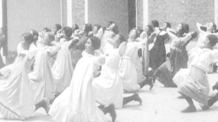 Szene aus dem Stummfilm "Das Leben der Juden im Land Israel"