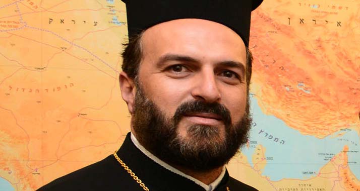 Priester Gabriel Nadaf wirbt unter christlichen Arabern für den Dienst in der Armee und die Anerkennung des Staates Israel.