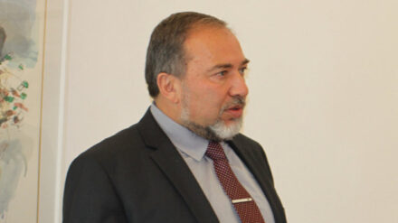 Außenminister Lieberman macht mit Äußerungen über einen Gebietsaustausch auf sich aufmerksam.