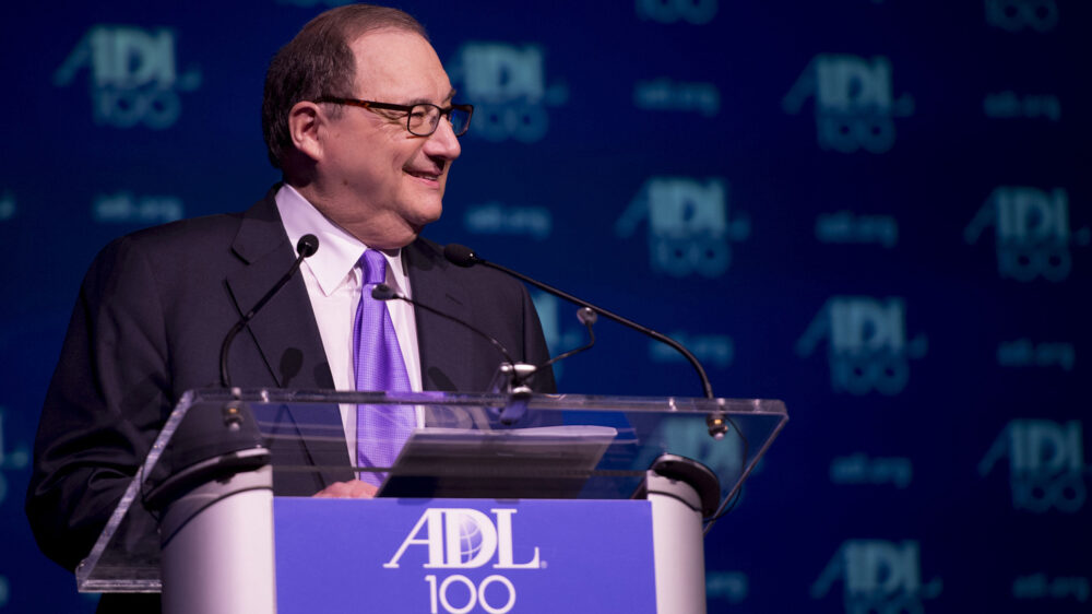 Abraham Foxman, Direktor der Anti-Defamation League, ist mit dem Ergebnis der Umfrage zufrieden.