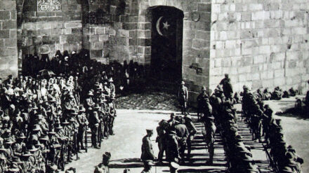 Kampf ums noch osmanische Jerusalem: Nach dem Ersten Weltkrieg enttäuschten die Briten Juden und Araber.