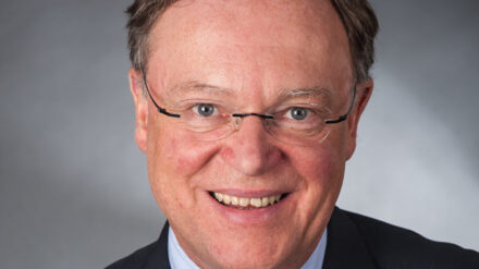 Stephan Weil ist Niedersächsischer Ministerpräsident und seit dem 1. November 2013 auch Präsident des Bundesrates.
