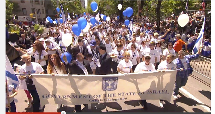 Über 35.000 Menschen marschierten am Sonntag durch die Fifth Avenue in Manhattan als Zeichen der Solidarität mit Israel.