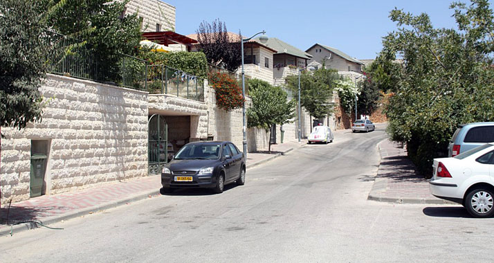 Der verdächtige Fahrer war auf dem Weg vom Raum Beitar Illit zur Ortschaft Zur Hadassah, südwestlich von Jerusalem.