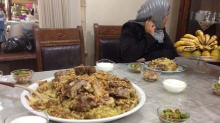 Feier des Fastenbrechens: Zum "Eid al-Fitr" reichen Muslime üppige Mahlzeiten.