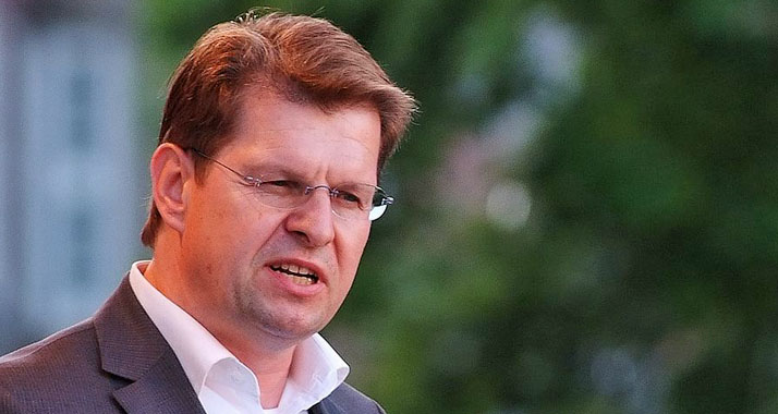 Fordert einen Politikwechsel bei Rüstungsexporten: SPD-Vize Ralf Stegner