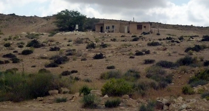 Die südisraelische Ortschaft Esus liegt in der Nähe des Anschlagsortes.