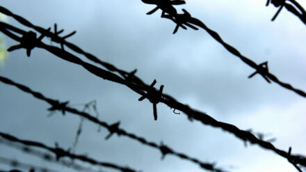 Das neue Gesetz erschwert künftig einen durch die Regierung veranlassten Gefangenenaustausch im Rahmen von Verhandlungen.