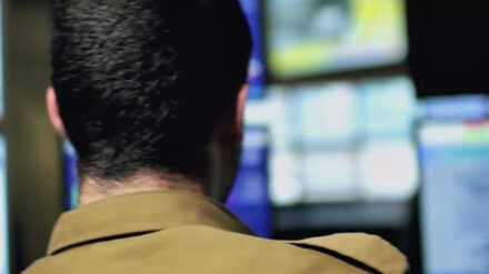 Soldaten sind strengen Regeln unterworfen, um unschuldige Leben zu verschonen.