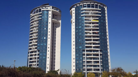 Das mutmaßliche Terror-Opfer bot Arbeiten an hohen Gebäuden in Petach Tikva an. (Symbolbild)