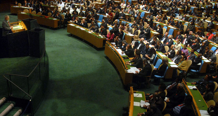 Die Vereinten Nationen haben eine Resolution arabischer Staaten gegen Israel angenommen.