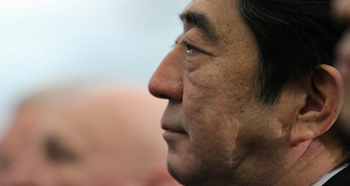 Japans Premierminister Shinzo Abe versprach Abbas Hilfszahlungen für den Gazastreifen über 100 Millionen Dollar.